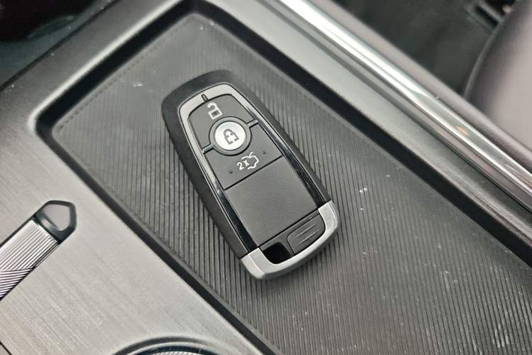 Used Ford Mondeo 2025 2.0T EcoBoost Ultimate Edition Interior 1