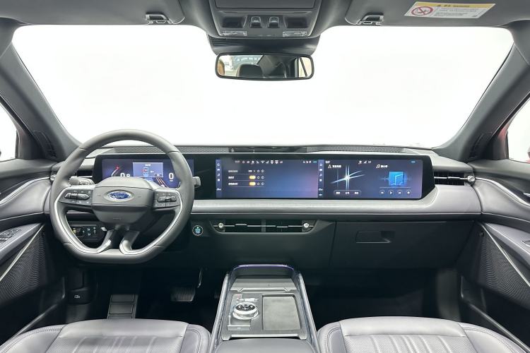 Used Ford Mondeo 2025 2.0T EcoBoost Ultimate Edition Interior 4