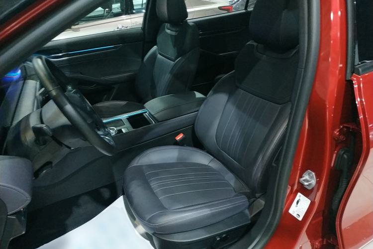 Used Ford Mondeo 2025 2.0T EcoBoost Ultimate Edition Left Front Seat