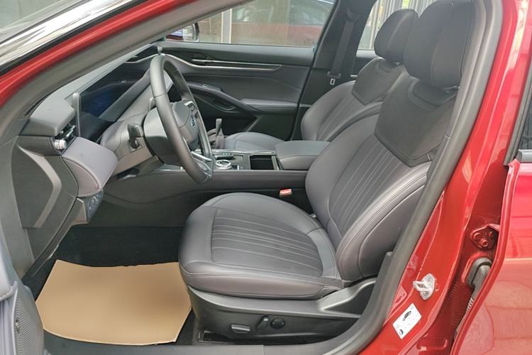 Used Ford Mondeo 2025 2.0T EcoBoost Ultimate Edition Left Front Seat