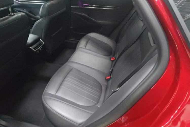 Used Ford Mondeo 2025 2.0T EcoBoost Ultimate Edition Left Rear Seat