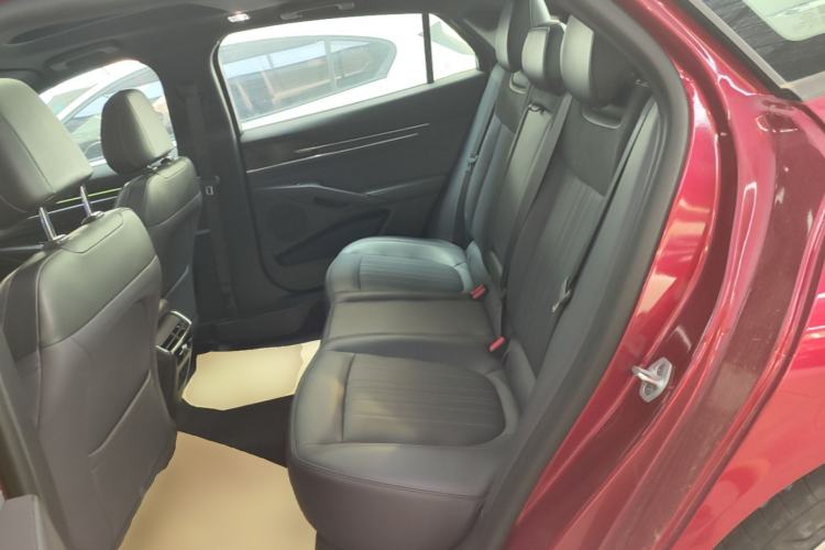 Used Ford Mondeo 2025 2.0T EcoBoost Ultimate Edition Left Rear Seat