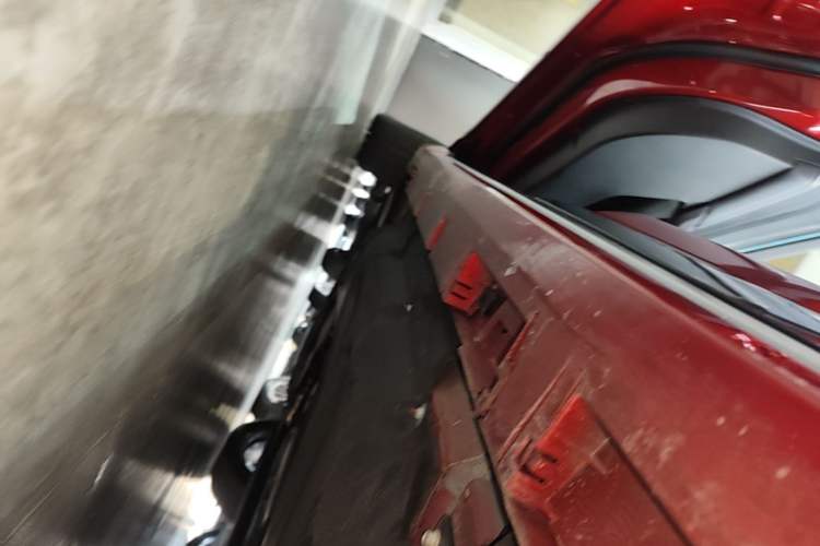 Used Ford Mondeo 2025 2.0T EcoBoost Ultimate Edition Left Side Sill