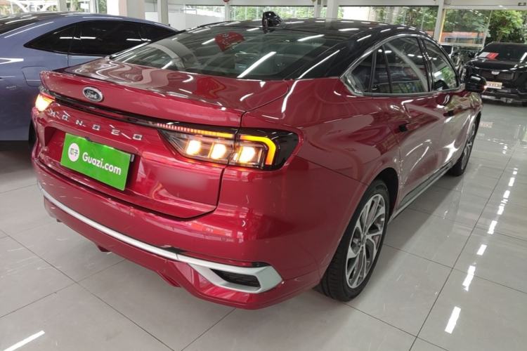 Used Ford Mondeo 2025 2.0T EcoBoost Ultimate Edition Rear Right 45 Deg