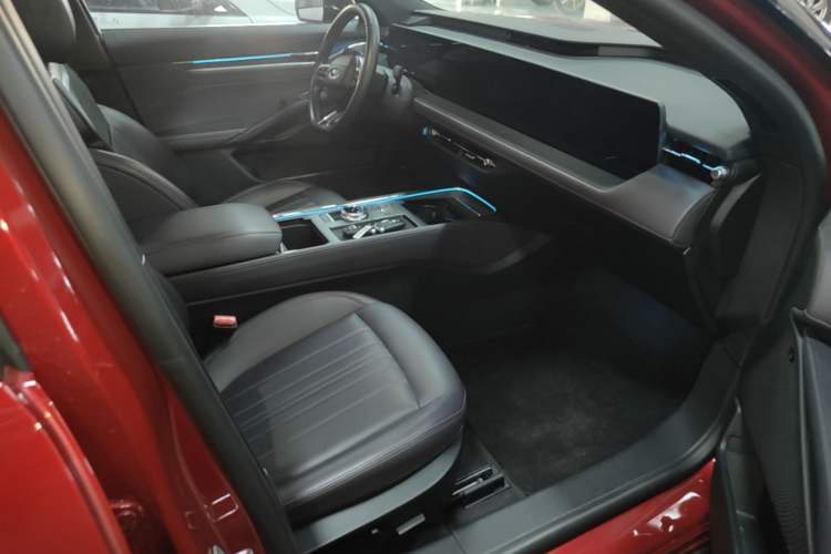 Used Ford Mondeo 2025 2.0T EcoBoost Ultimate Edition Right Front Seat