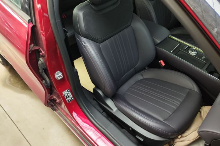 Used Ford Mondeo 2025 2.0T EcoBoost Ultimate Edition Right Front Seat