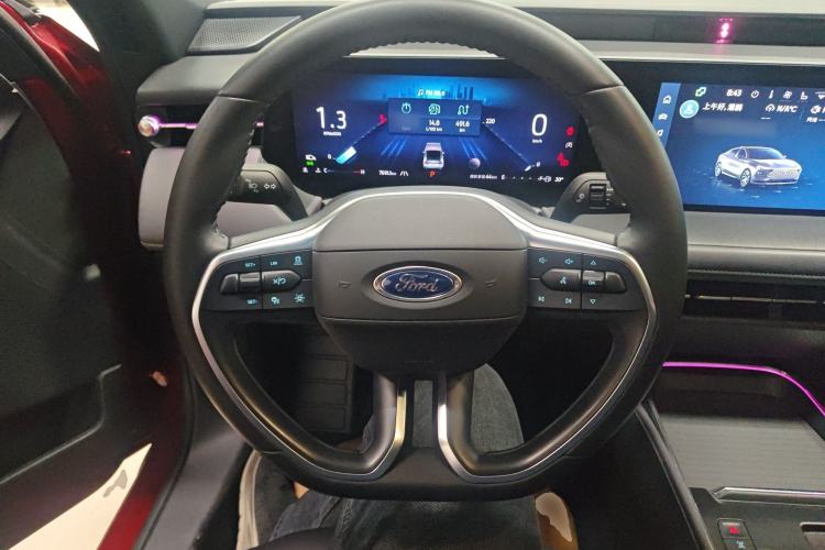 Used Ford Mondeo 2025 2.0T EcoBoost Ultimate Edition Steering Wheel