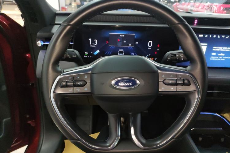 Used Ford Mondeo 2025 2.0T EcoBoost Ultimate Edition Steering Wheel