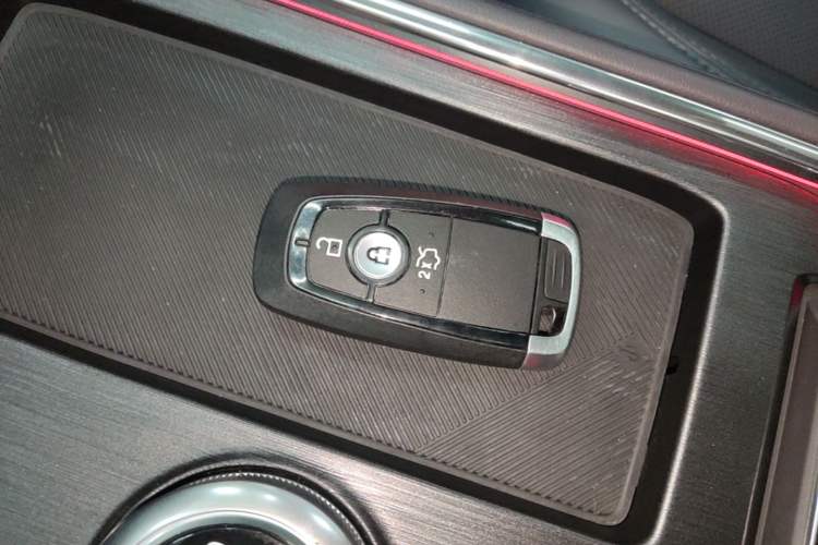 Used Ford Mondeo 2025 2.0T EcoBoost Ultimate Edition Vehicle Key