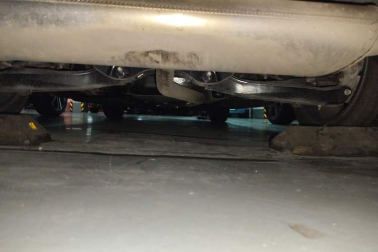 Used Ford Mondeo 2025 2.0T EcoBoost Luxury Version Chassis Rear