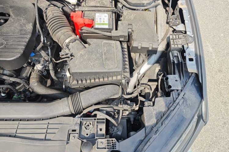 Used Ford Mondeo 2025 1.5T EcoBoost Luxury Version Engine Bay Left