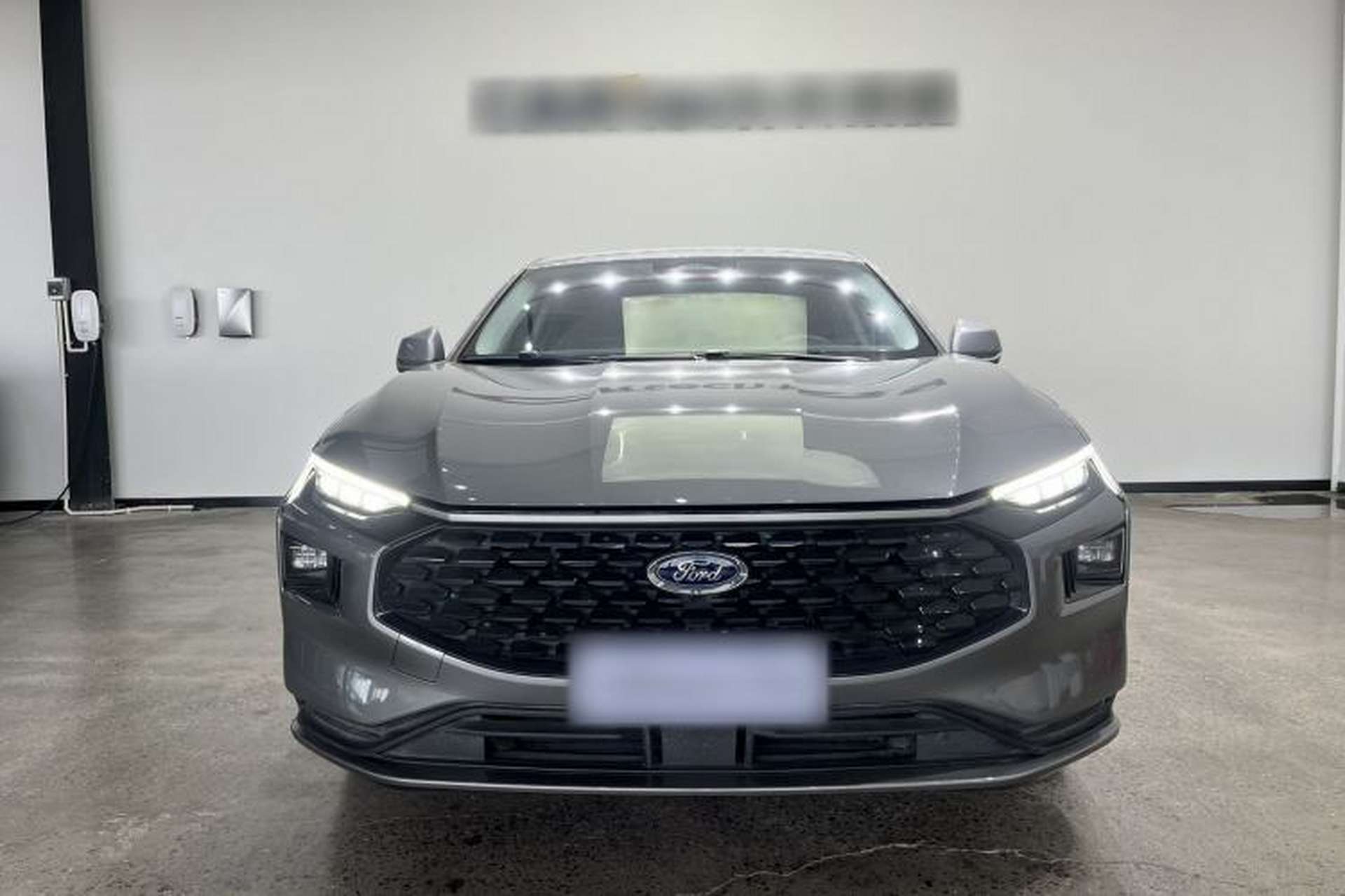 Used Ford Mondeo 2025 2.0T EcoBoost Luxury Version Exterior 1