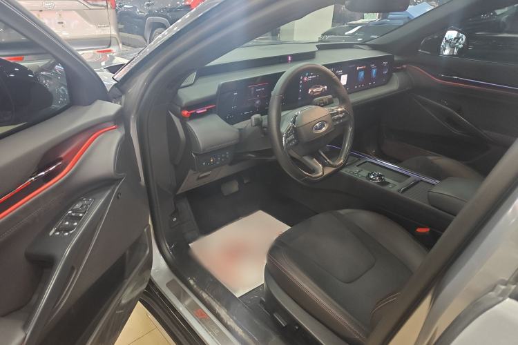 Used Ford Mondeo 2025 2.0T EcoBoost E Hybrid Sport Edition ST-Line Interior 1