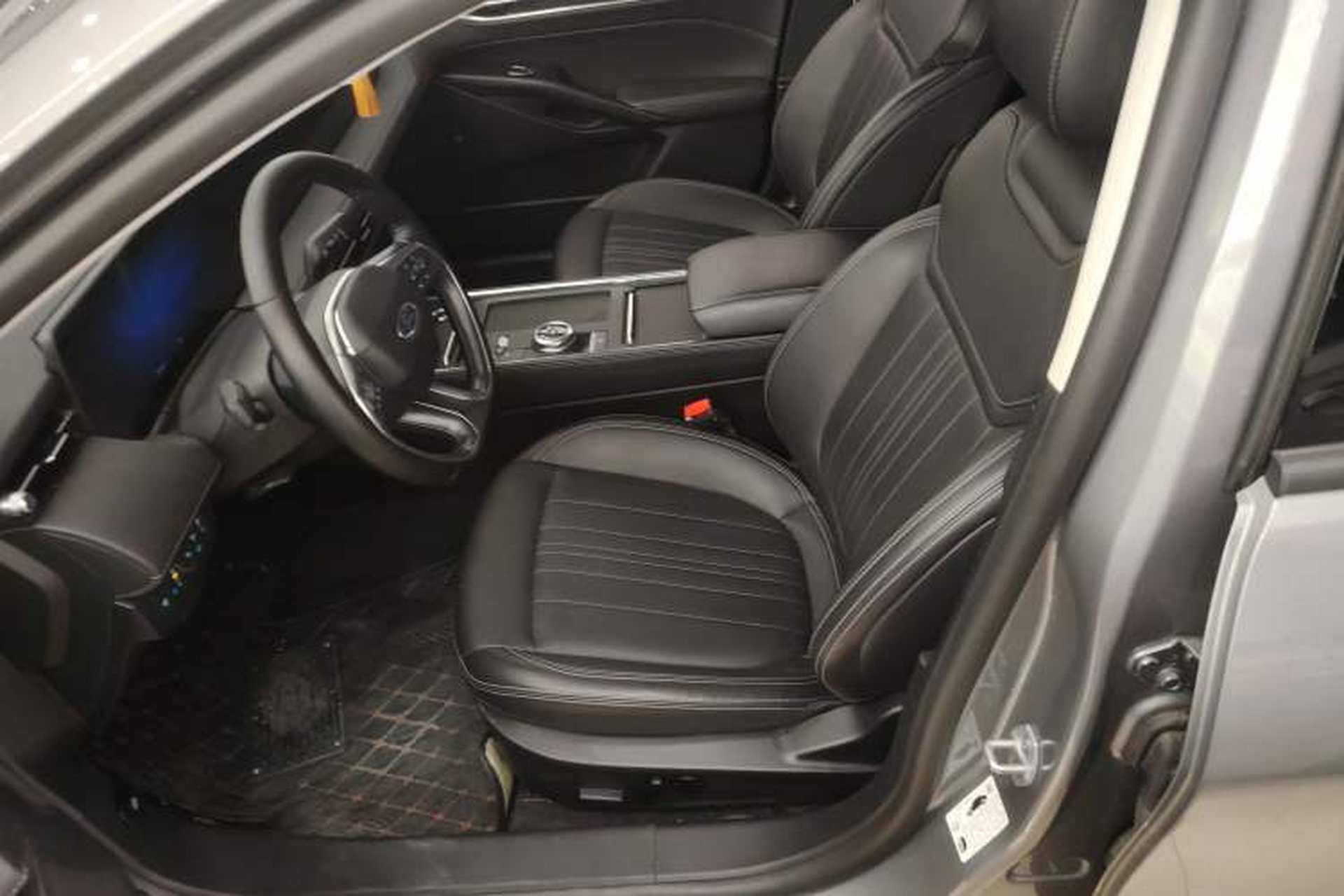 Used Ford Mondeo 2025 2.0T EcoBoost Luxury Version Left Front Seat