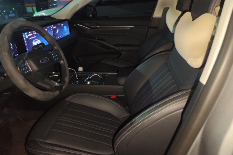 Used Ford Mondeo 2025 2.0T EcoBoost Luxury Version Left Front Seat