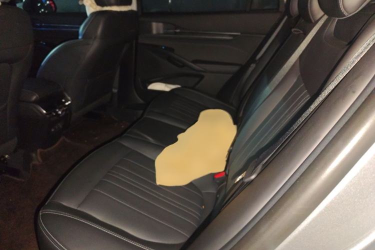 Used Ford Mondeo 2025 2.0T EcoBoost Luxury Version Left Rear Seat