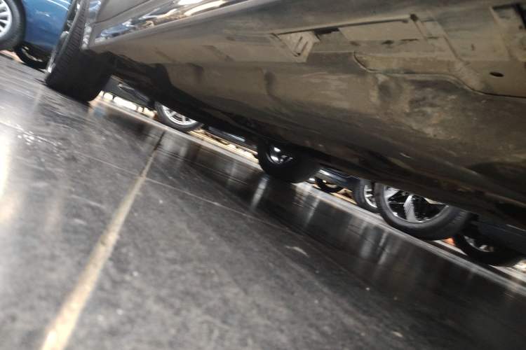 Used Ford Mondeo 2025 2.0T EcoBoost E Hybrid Sport Edition Left Side Sill