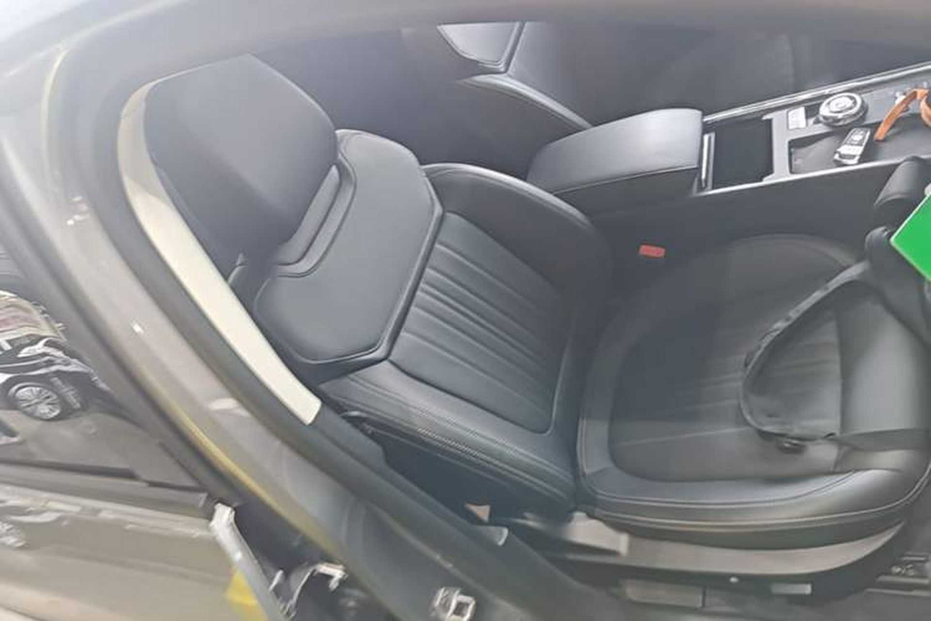 Used Ford Mondeo 2025 2.0T EcoBoost Luxury Version Right Front Seat
