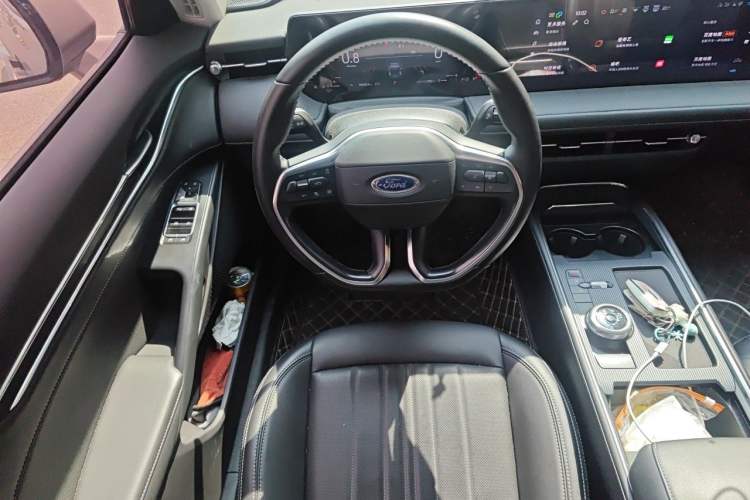 Used Ford Mondeo 2025 1.5T EcoBoost Luxury Version Steering Wheel