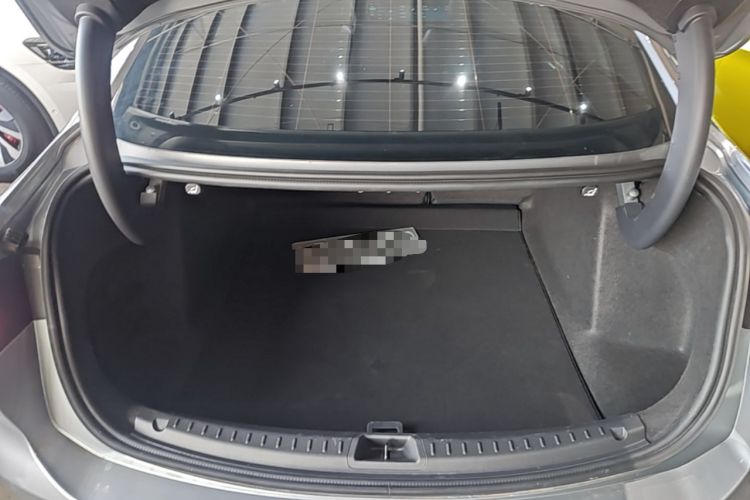 Used Ford Mondeo 2025 2.0T EcoBoost Luxury Version Trunk