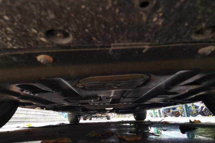 Used Ford Mondeo 2025 2.0T EcoBoost Luxury Version Chassis Front