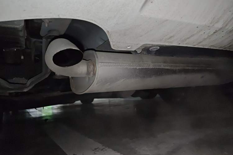 Used Ford Mondeo 2025 2.0T EcoBoost Luxury Version Chassis Rear Left