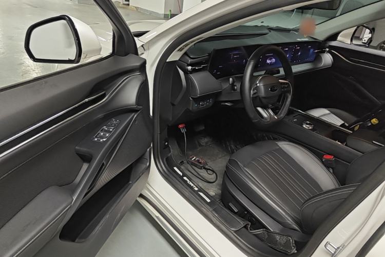 Used Ford Mondeo 2025 2.0T EcoBoost Luxury Version Driver Seat