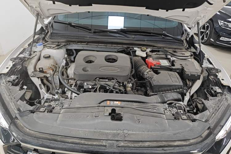 Used Ford Mondeo 2025 1.5T EcoBoost Comfort Version Engine Bay