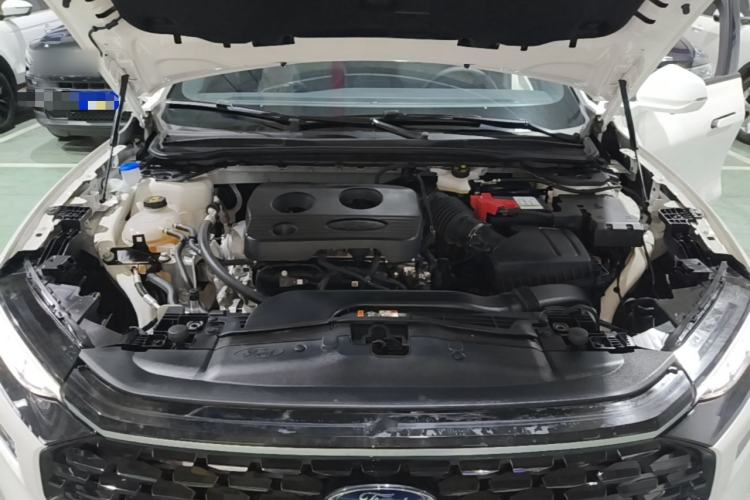 Used Ford Mondeo 2025 1.5T EcoBoost Comfort Version Engine Bay