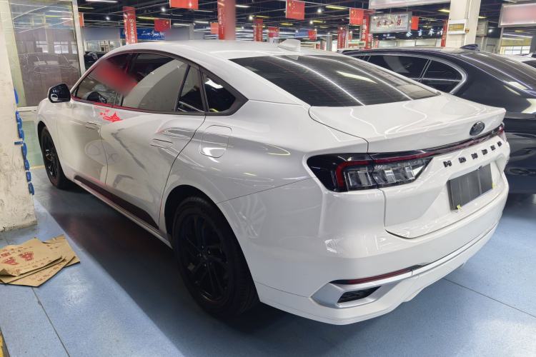 Used Ford Mondeo 2025 1.5T EcoBoost Comfort Version Exterior 5