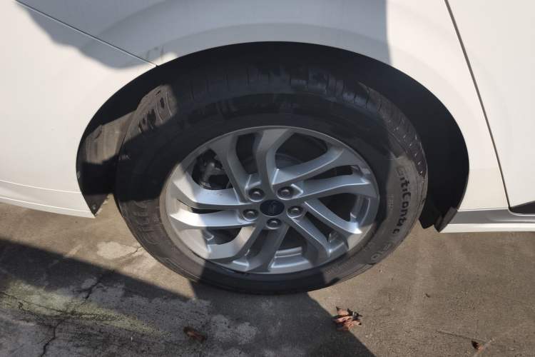 Used Ford Mondeo 2025 1.5T EcoBoost Comfort Version Exterior 5
