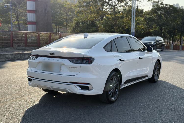 Used Ford Mondeo 2025 2.0T EcoBoost Luxury Version Exterior 6