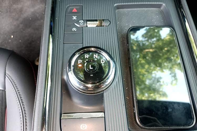 Used Ford Mondeo 2025 1.5T EcoBoost Comfort Version Gear Lever
