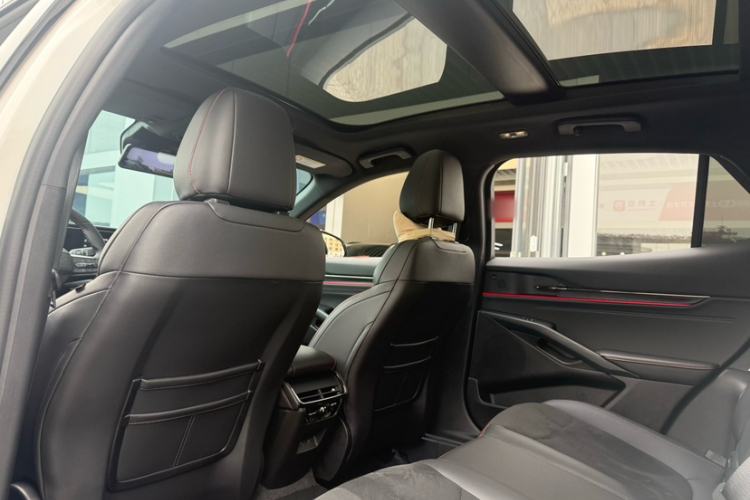 Used Ford Mondeo 2025 2.0T EcoBoost E Hybrid Sport Edition ST-Line Headliner