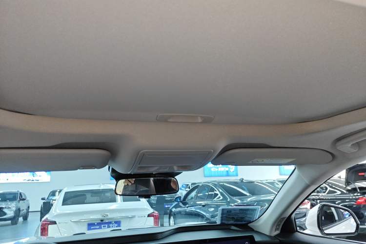 Used Ford Mondeo 2025 1.5T EcoBoost Luxury Version Headliner