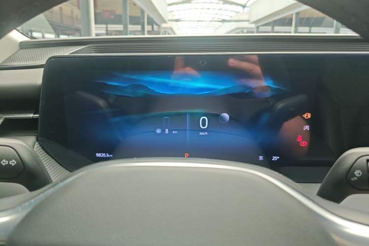 Used Ford Mondeo 2025 2.0T EcoBoost Luxury Version Instrument Cluster
