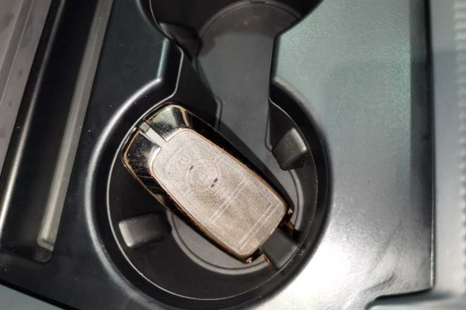Used Ford Mondeo 2025 2.0T EcoBoost Luxury Version Interior 1