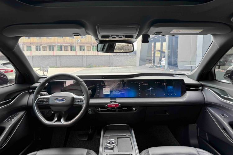Used Ford Mondeo 2025 2.0T EcoBoost Ultimate Edition Interior 1