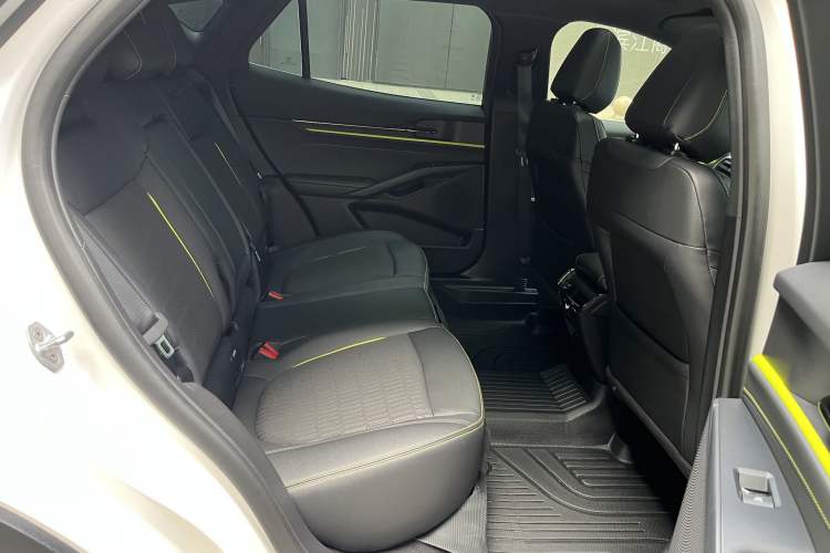 Used Ford Mondeo 2025 2.0T EcoBoost E Hybrid Sport Edition Interior 10