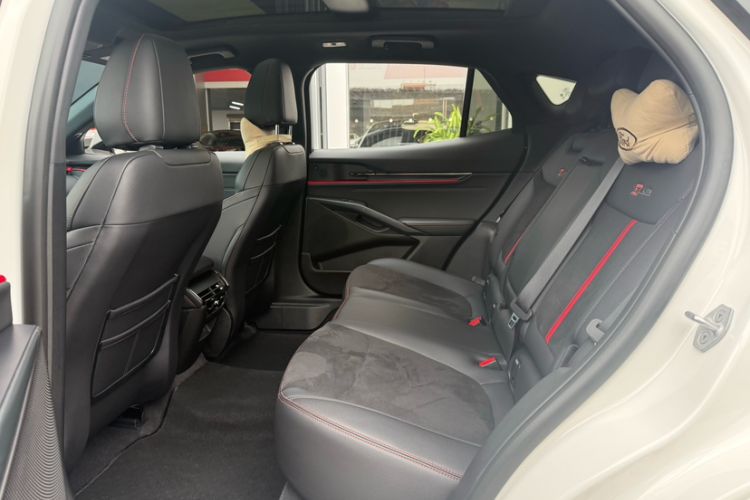 Used Ford Mondeo 2025 2.0T EcoBoost E Hybrid Sport Edition ST-Line Interior 5