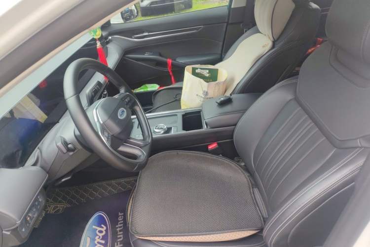 Used Ford Mondeo 2025 2.0T EcoBoost Luxury Version Left Front Seat