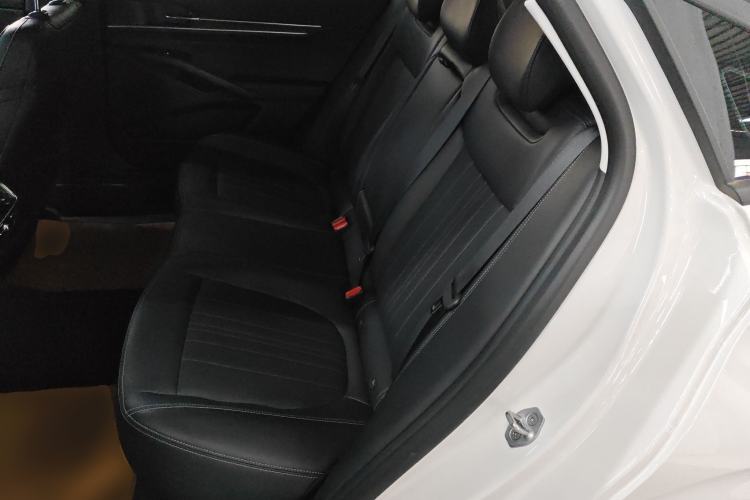 Used Ford Mondeo 2025 1.5T EcoBoost Luxury Version Left Rear Seat