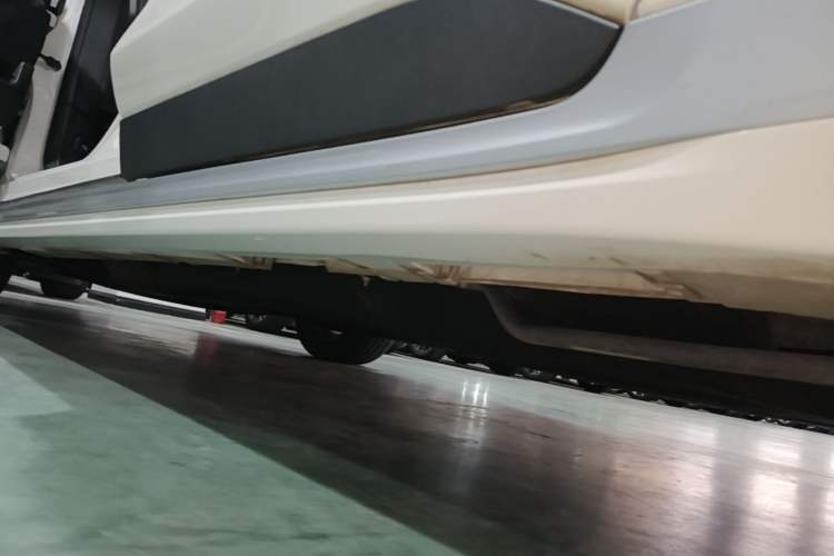 Used Ford Mondeo 2025 1.5T EcoBoost Comfort Version Left Side Sill