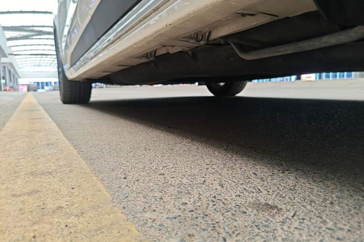 Used Ford Mondeo 2025 2.0T EcoBoost Luxury Version Left Side Sill