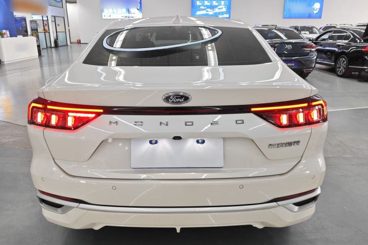 Used Ford Mondeo 2025 1.5T EcoBoost Luxury Version Rear