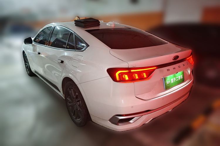 Used Ford Mondeo 2025 2.0T EcoBoost Luxury Version Rear Left 45 Deg