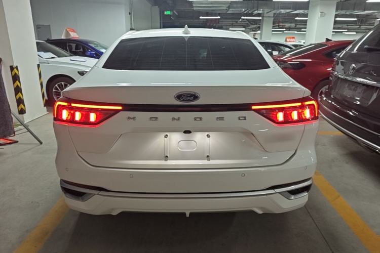 Used Ford Mondeo 2025 2.0T EcoBoost Luxury Version Rear