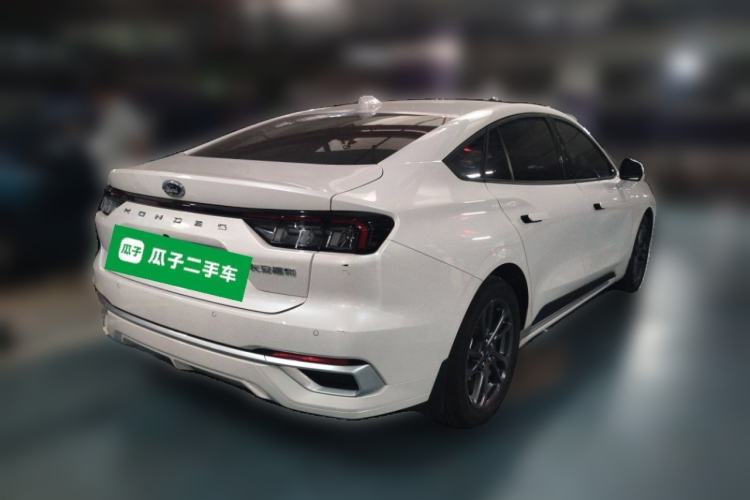 Used Ford Mondeo 2025 1.5T EcoBoost Luxury Version Rear Right 45 Deg