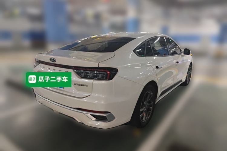 Used Ford Mondeo 2025 1.5T EcoBoost E Hybrid Luxury Edition Rear Right 45 Deg