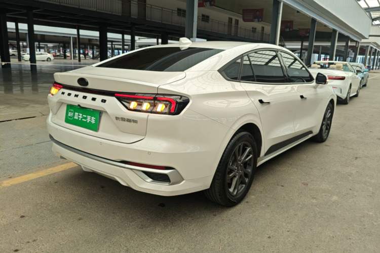 Used Ford Mondeo 2025 2.0T EcoBoost Luxury Version Rear Right 45 Deg